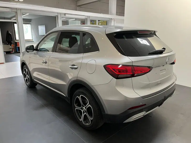 Mg ZS nuova a Lucca (7)