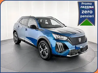 Peugeot 2008 1.2 puretech Allure s&amp;s 100cv del 2025 usata a Milano