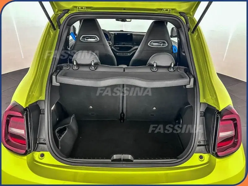 Abarth 500e usata a Milano (11)