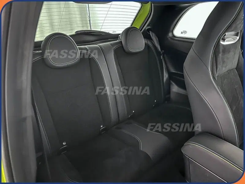 Abarth 500e usata a Milano (14)