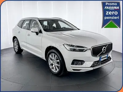 Volvo XC60 D3 Business Plus del 2019 usata a Milano