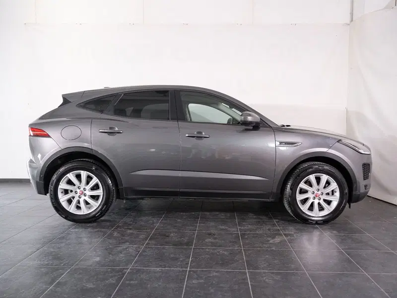 Jaguar E-Pace usata a Foggia (13)