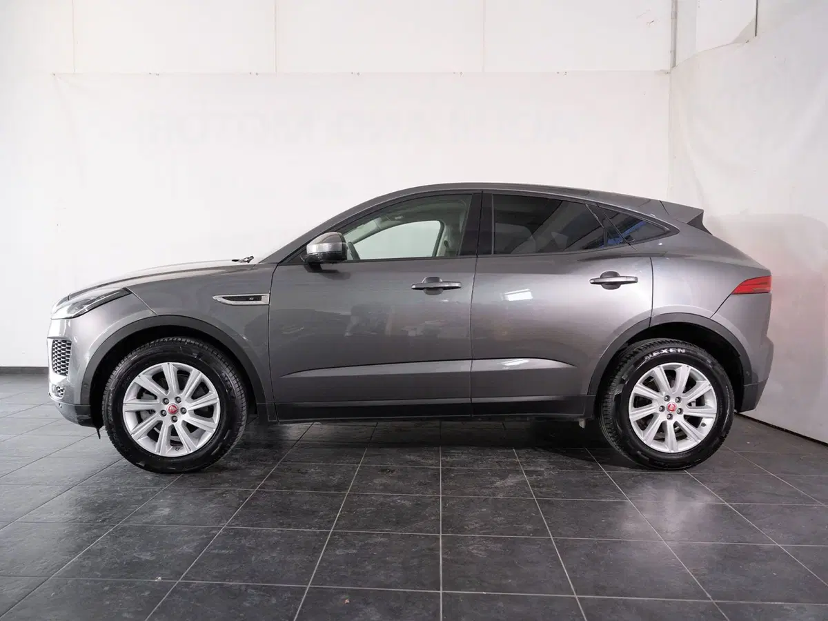Jaguar E-Pace usata a Foggia (2)