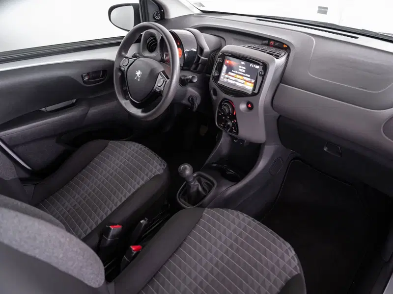 Peugeot 108 usata a Foggia (5)