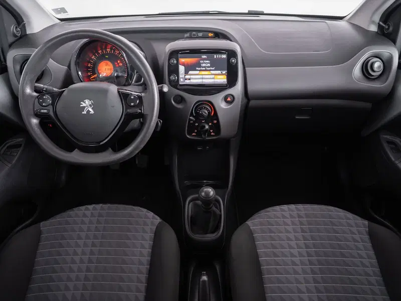 Peugeot 108 usata a Foggia (8)