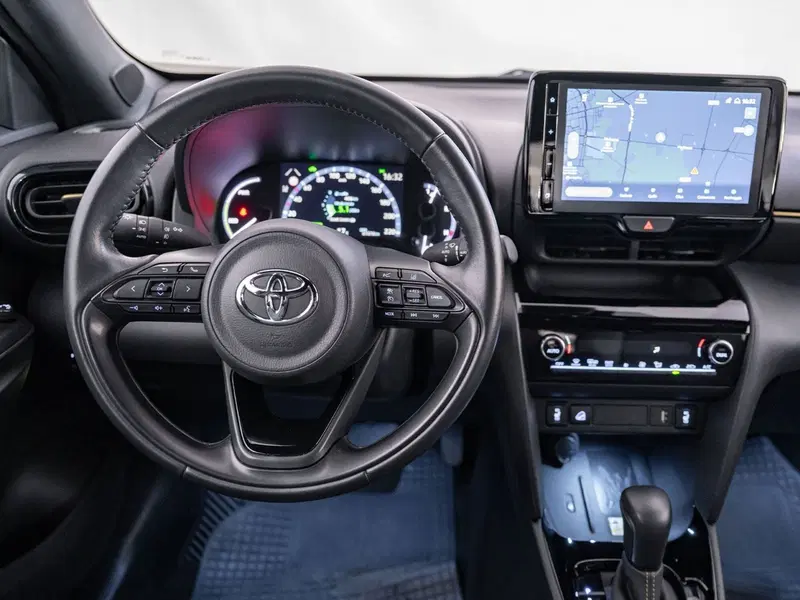 Toyota Yaris Cross usata a Foggia (10)