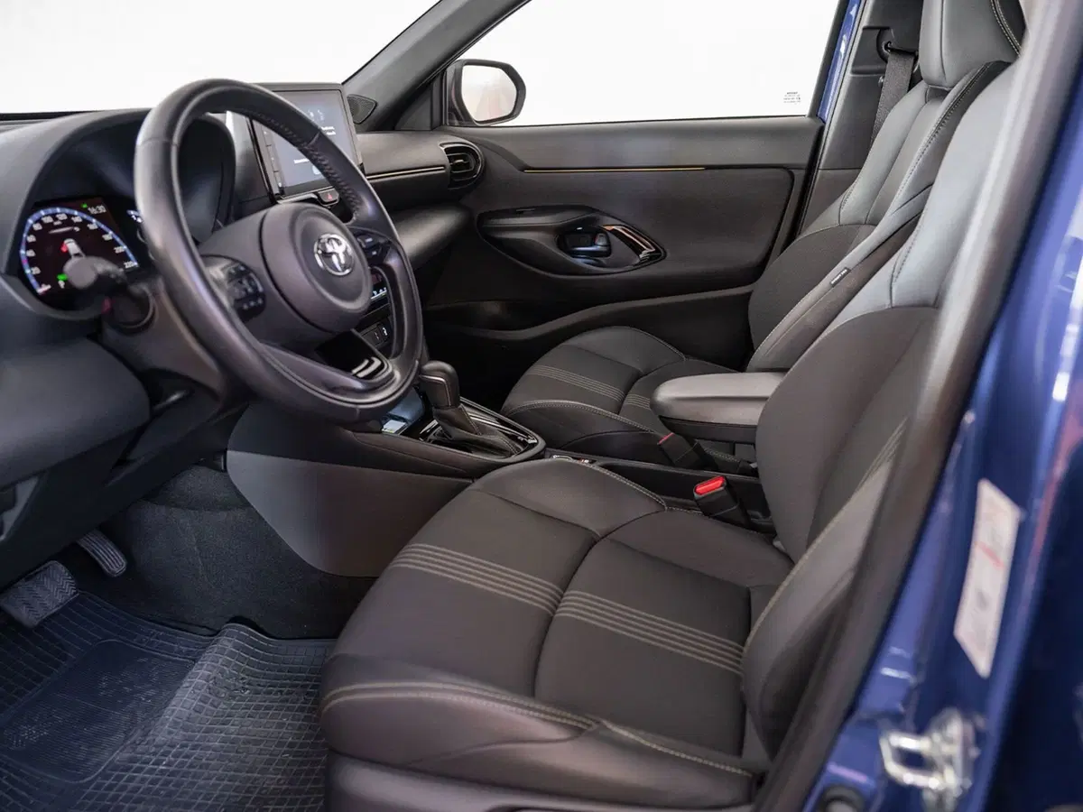 Toyota Yaris Cross usata a Foggia (12)