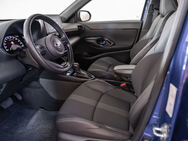 Toyota Yaris Cross usata a Foggia (12)