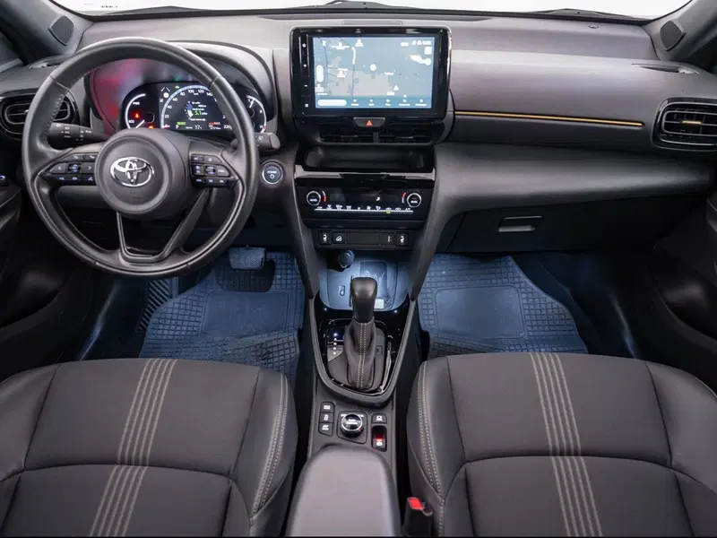 Toyota Yaris Cross usata a Foggia (9)