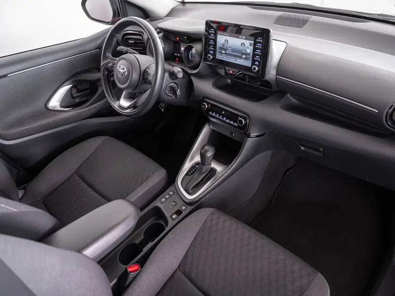 Toyota Yaris usata a Foggia (6)