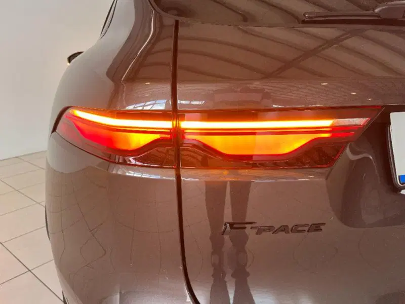 Jaguar F-Pace usata a Venezia (13)