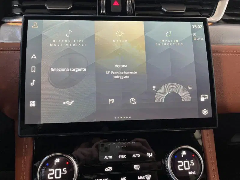 Jaguar F-Pace usata a Venezia (6)