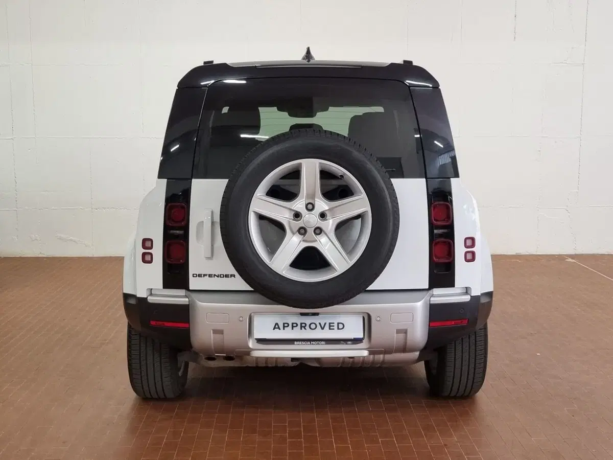 Land Rover Defender usata a Brescia (7)