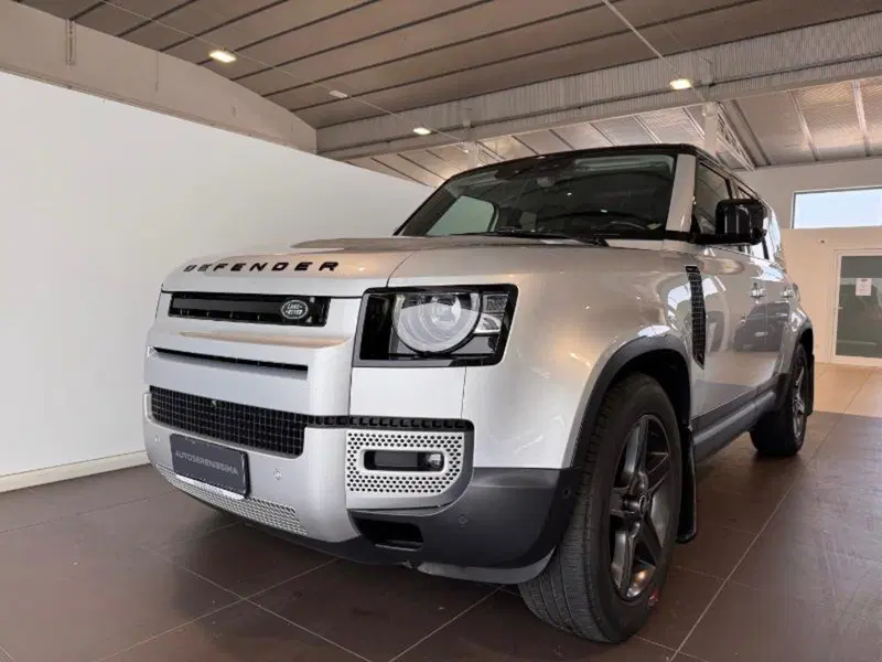 Land Rover Defender usata a Venezia (2)