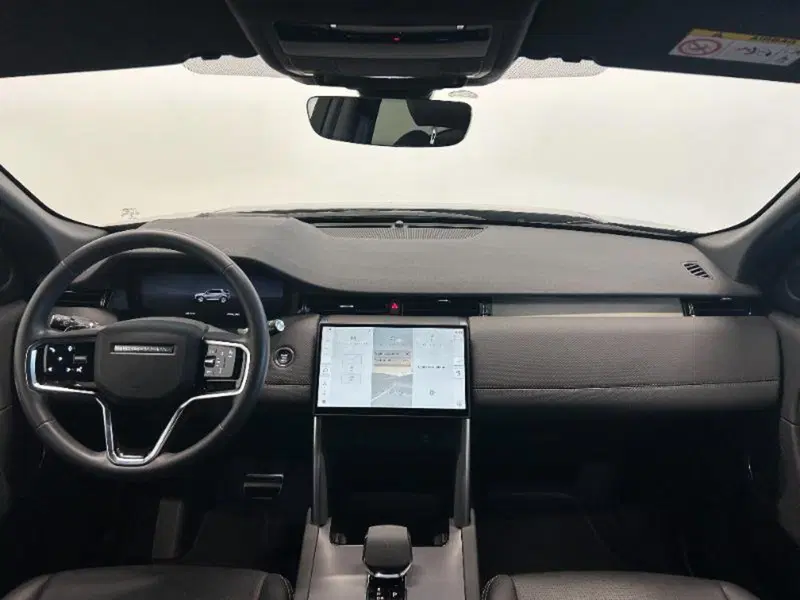 Land Rover Discovery Sport usata a Venezia (14)