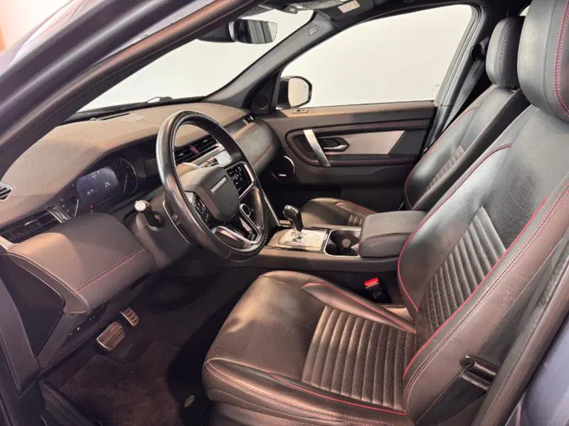 Land Rover Discovery Sport usata a Venezia (15)