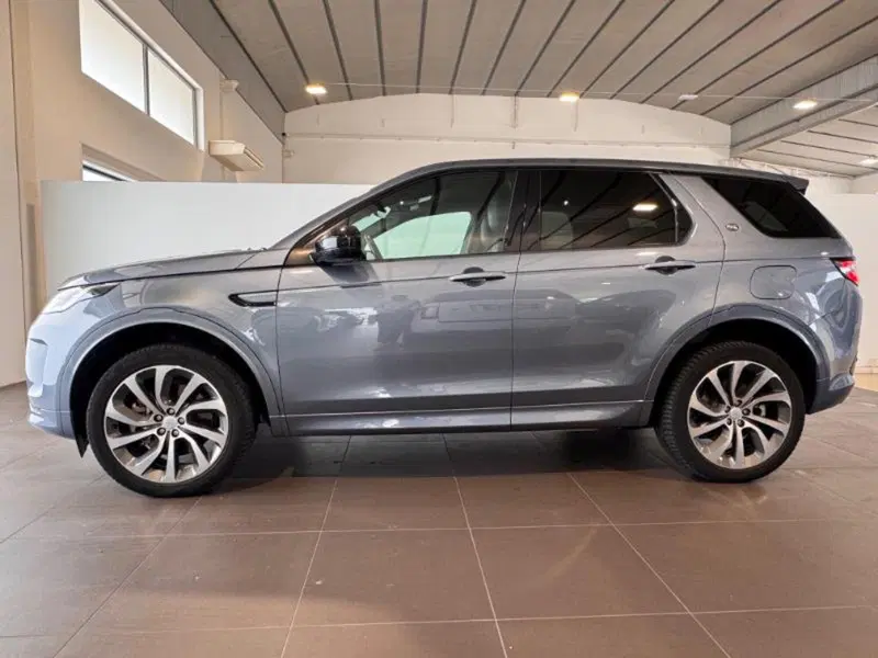 Land Rover Discovery Sport usata a Venezia (2)