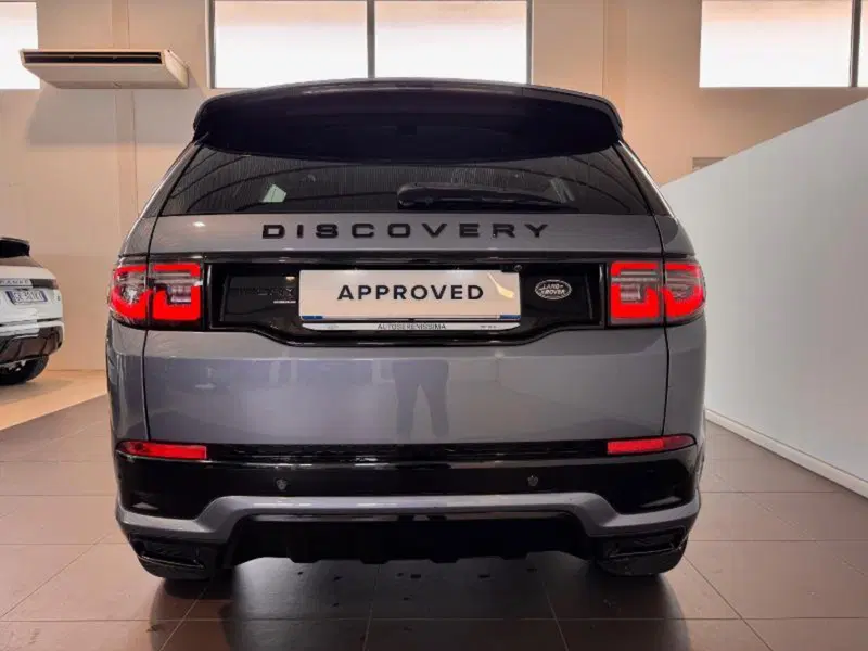 Land Rover Discovery Sport usata a Venezia (4)