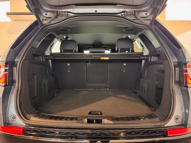 Land Rover Discovery Sport usata a Venezia (5)