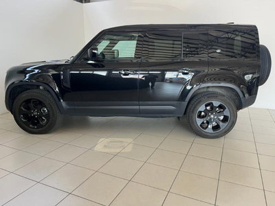Land Rover Defender 110 2.0 SD4 240CV AWD Auto SE del 2020 usata a Venezia