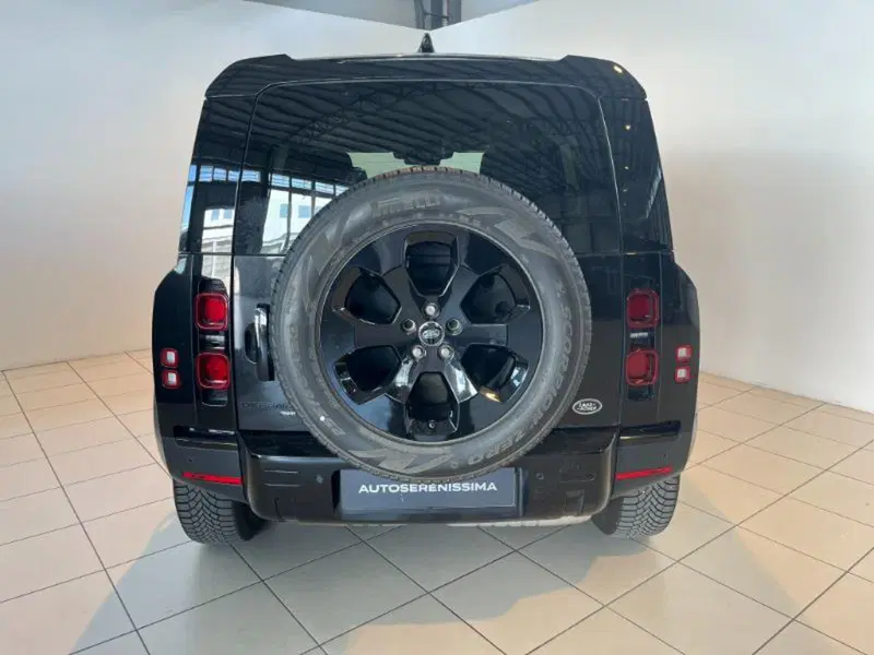 Land Rover Defender usata a Venezia (19)