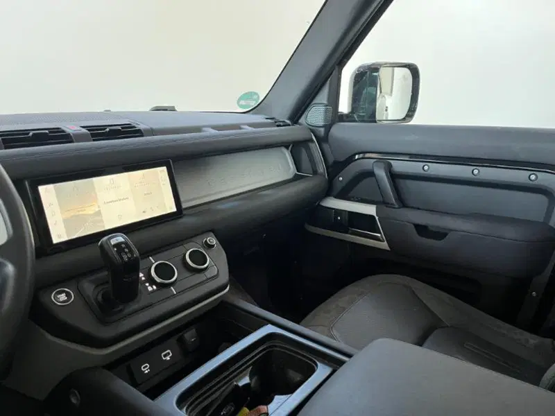 Land Rover Defender usata a Venezia (5)