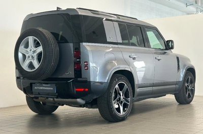 Land Rover Defender 110 3.0D I6 250 CV AWD Auto Commercial SE del 2022 usata a Venezia