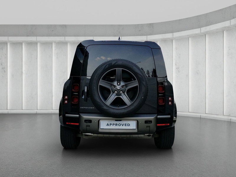 Land Rover Defender usata a Lecco (7)