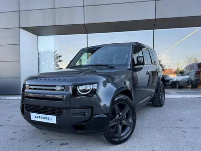 Land Rover Defender 110 3.0d i6 mhev X-Dynamic SE awd 200cv auto del 2025 usata a San Benedetto del Tronto