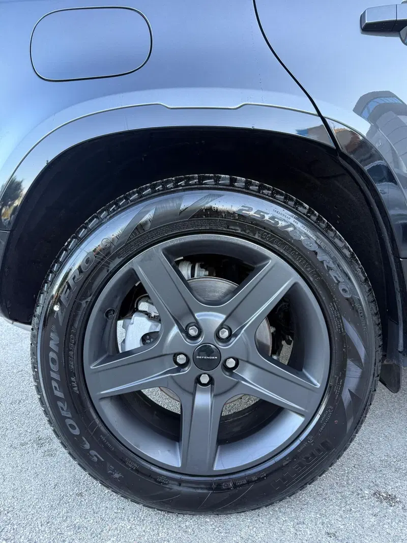 Land Rover Defender usata a Ascoli Piceno (9)