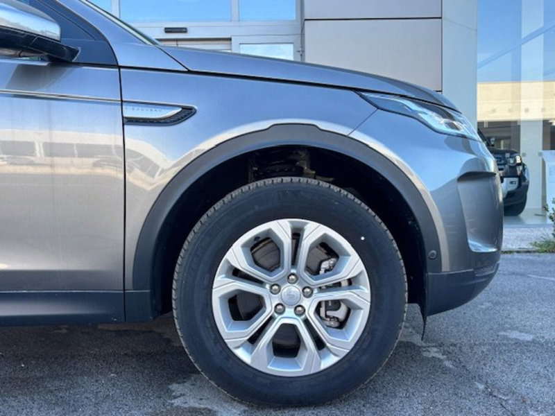 Land Rover Discovery Sport usata a Pesaro-Urbino (9)
