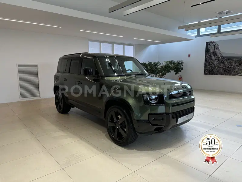 Land Rover Defender nuova a Forlì-Cesena (3)
