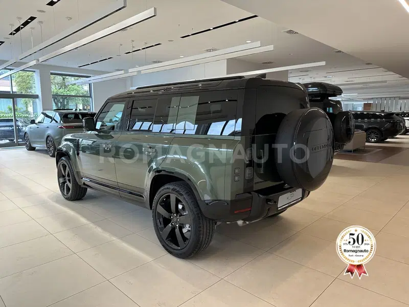 Land Rover Defender nuova a Forlì-Cesena (6)