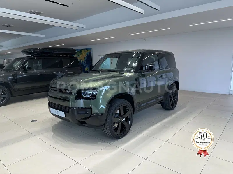 Land Rover Defender nuova a Forlì-Cesena