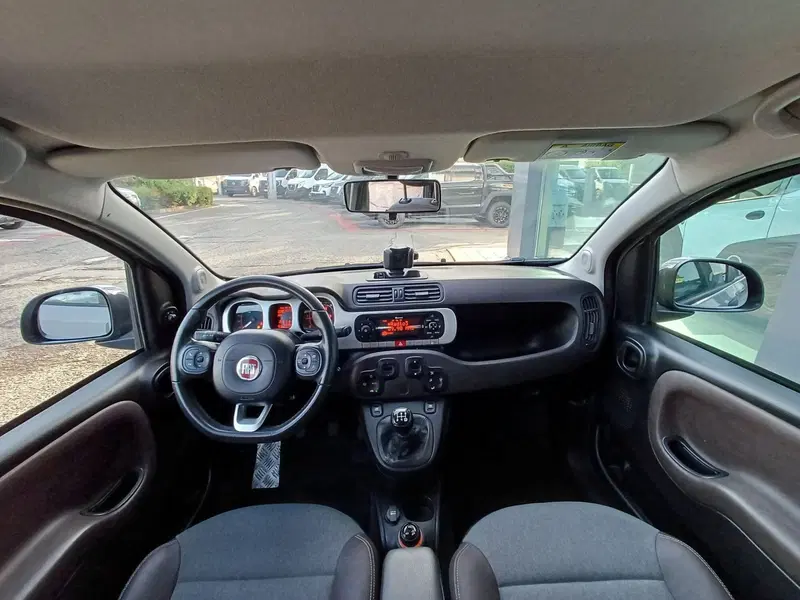 Fiat Panda Cross usata a Modena (11)