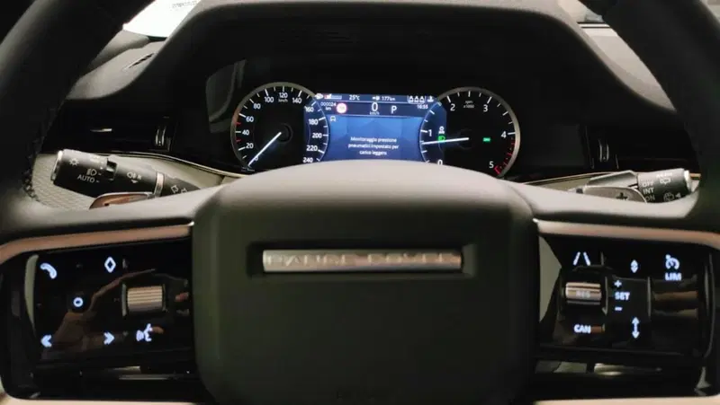 Land Rover Range Rover Evoque usata a Novara (10)
