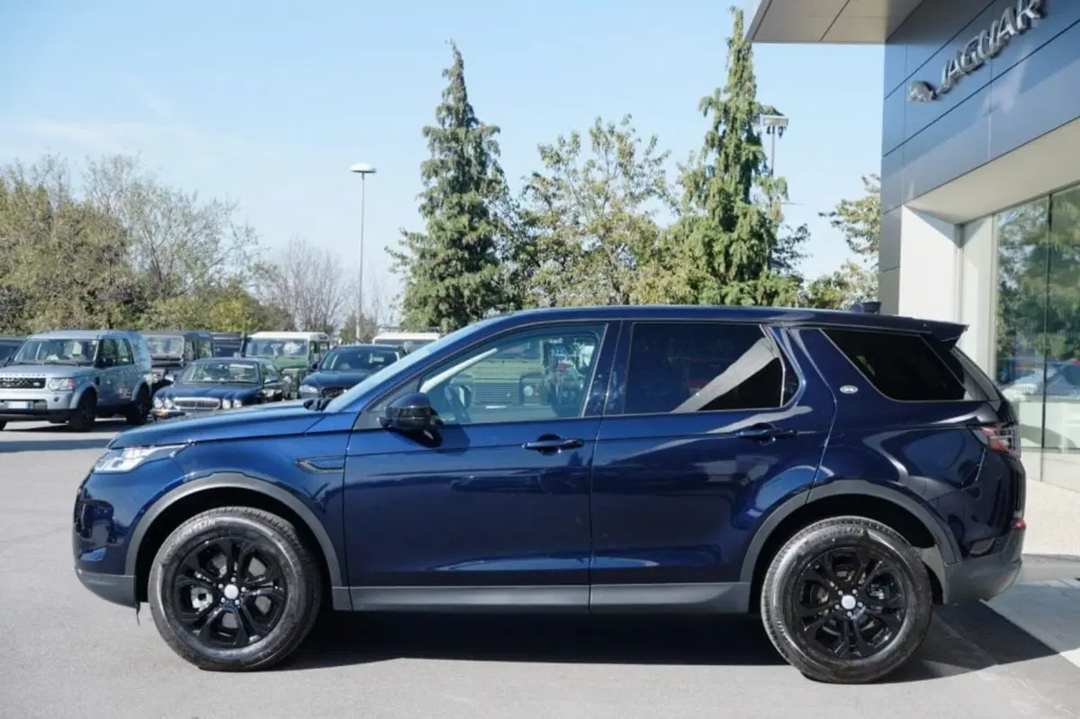 Land Rover Discovery Sport usata a Cuneo (2)