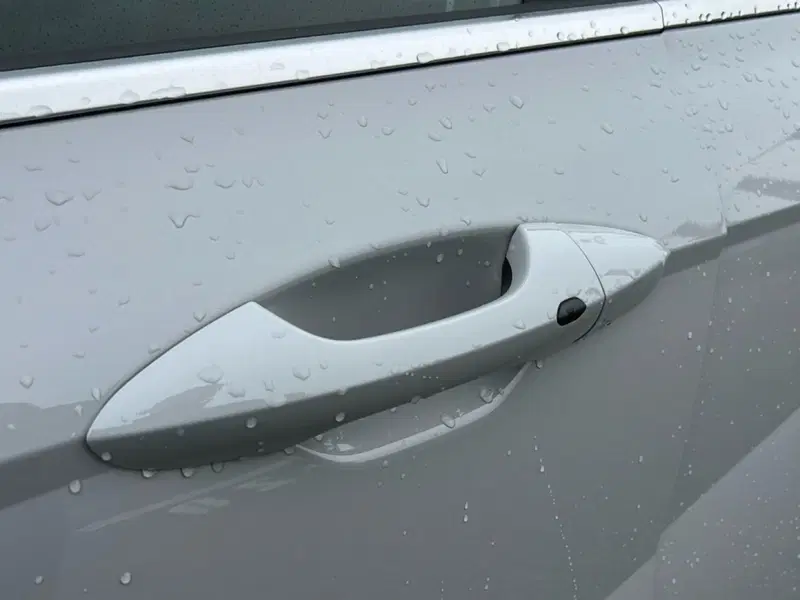 Hyundai Kona nuova a Roma (9)