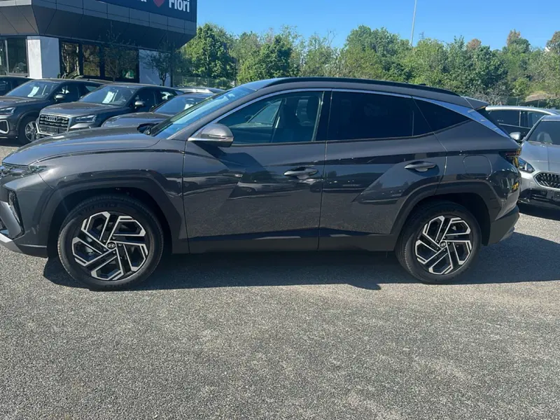 Hyundai Tucson nuova a Roma (8)
