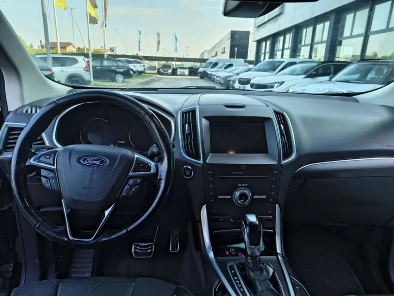 Ford Edge usata a Padova (10)