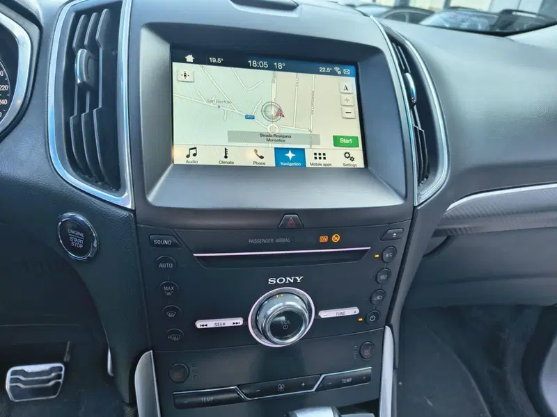 Ford Edge usata a Padova (11)