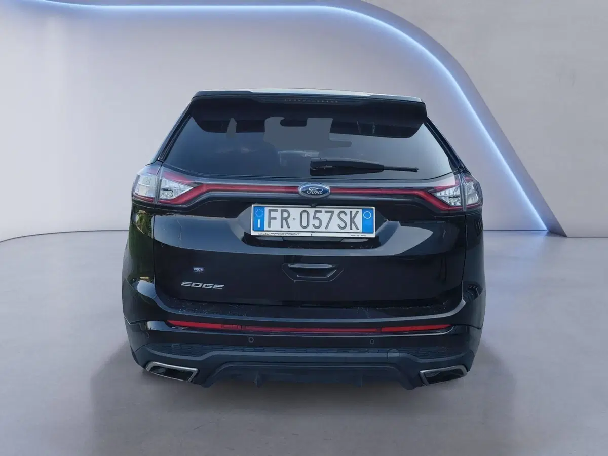 Ford Edge usata a Padova (4)