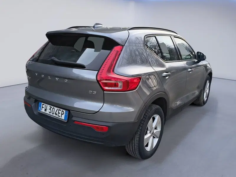 Volvo XC40 usata a Padova (6)