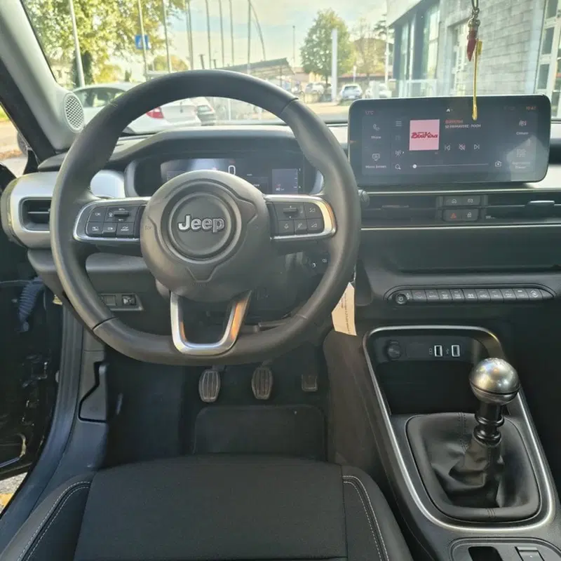 Jeep Avenger usata a Padova (11)