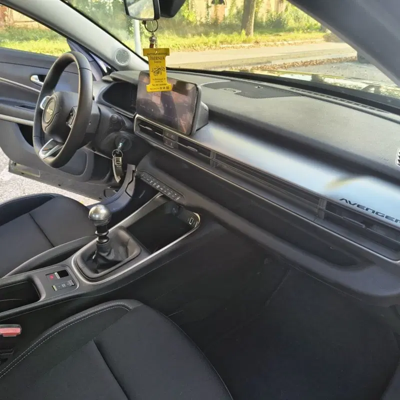 Jeep Avenger usata a Padova (15)