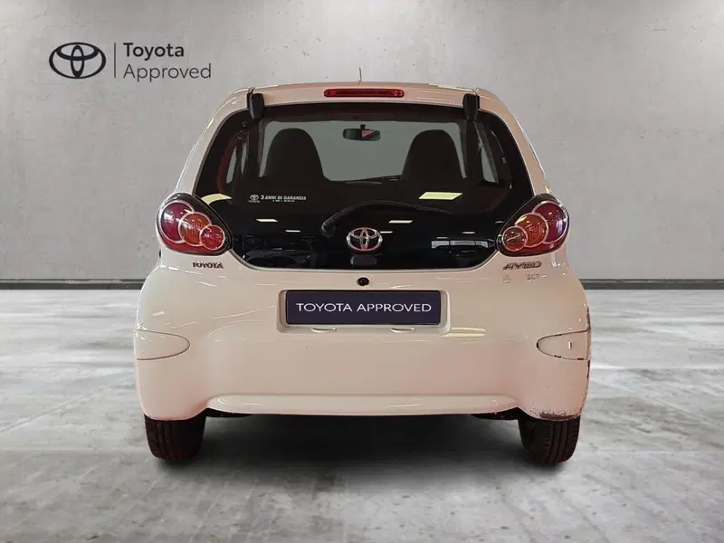 Toyota Aygo usata a Messina (12)