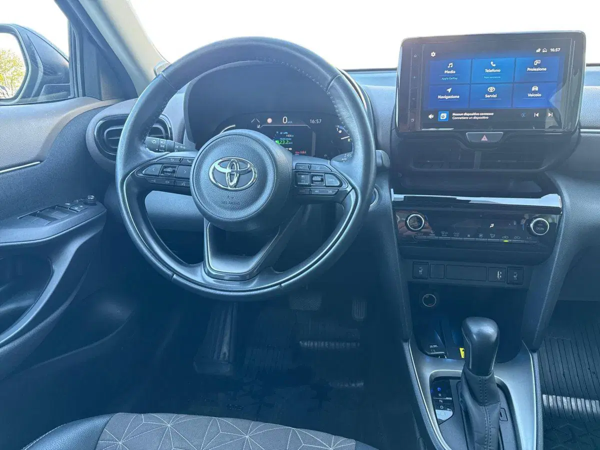 Toyota Yaris Cross usata a Reggio Calabria (8)