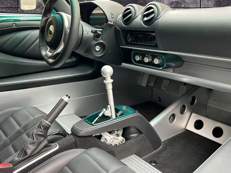 Lotus Elise usata a Novara (8)