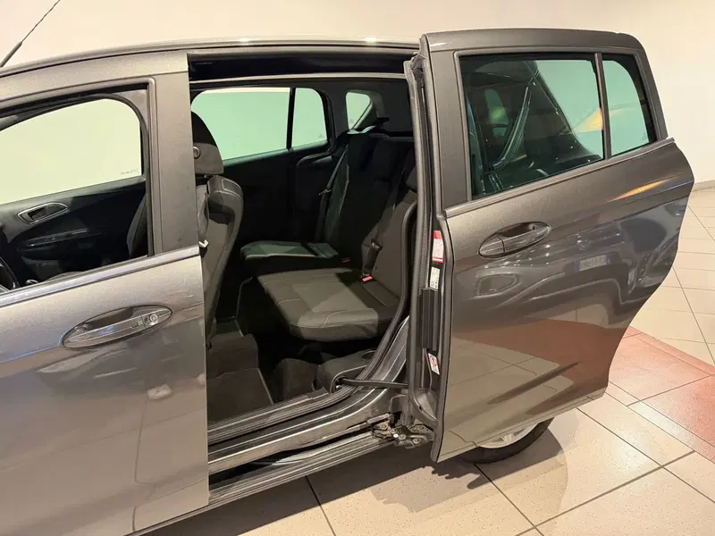 Ford B-Max usata a Genova (9)