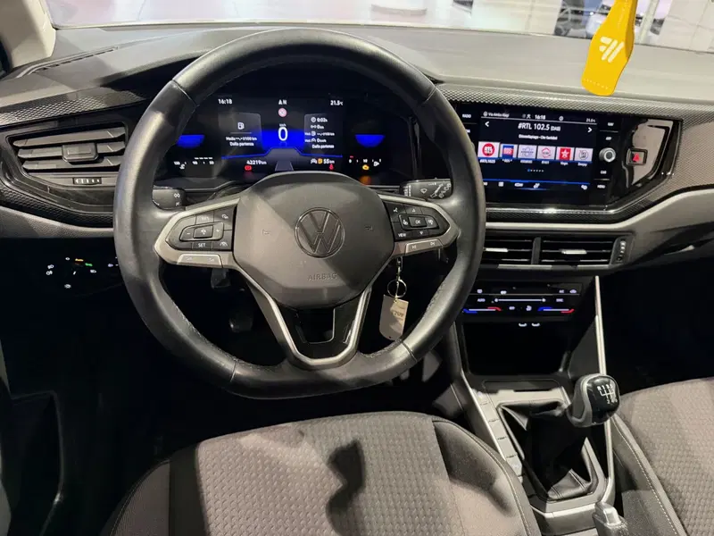 Volkswagen Taigo usata a Genova (11)
